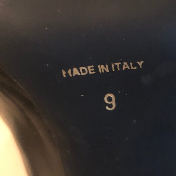 NEW (NWOT) Carisma Italian black leather platform pumps w/ gray fur sz 9 - Picture 10 of 15